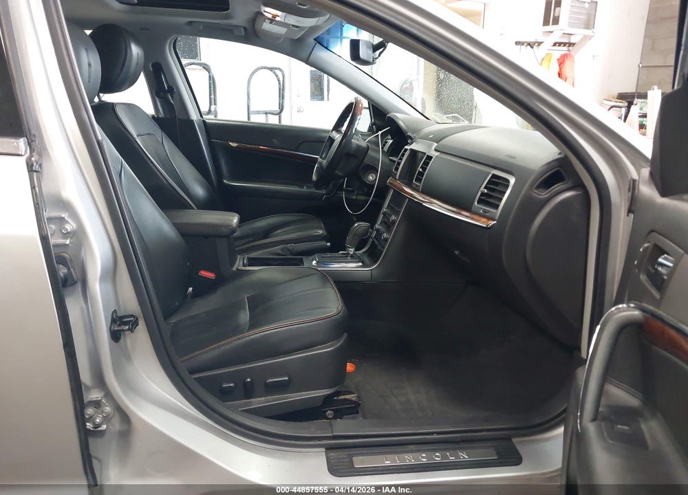 2012 LINCOLN MKZ HYBRID VIN: 3LNDL2L32CR829694