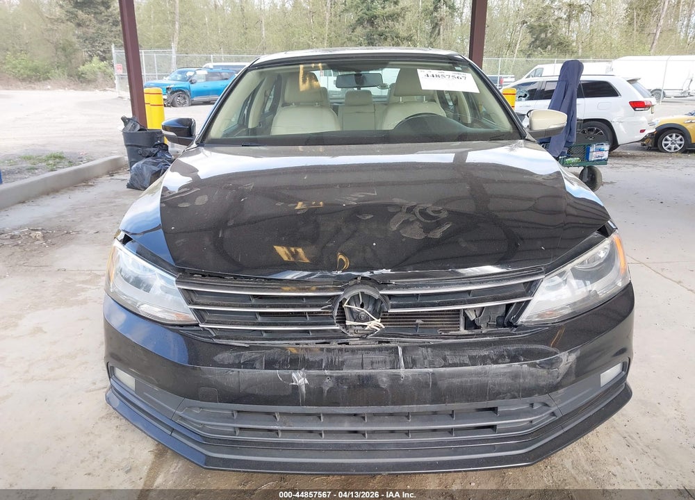 2015 VOLKSWAGEN JETTA 1.8T SE VIN: 3VWD07AJ9FM214635