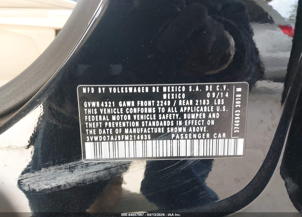 2015 VOLKSWAGEN JETTA 1.8T SE VIN: 3VWD07AJ9FM214635