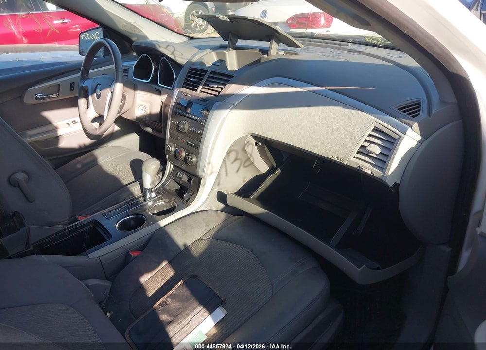 2012 CHEVROLET TRAVERSE LS VIN: 1GNKRFED1CJ409322