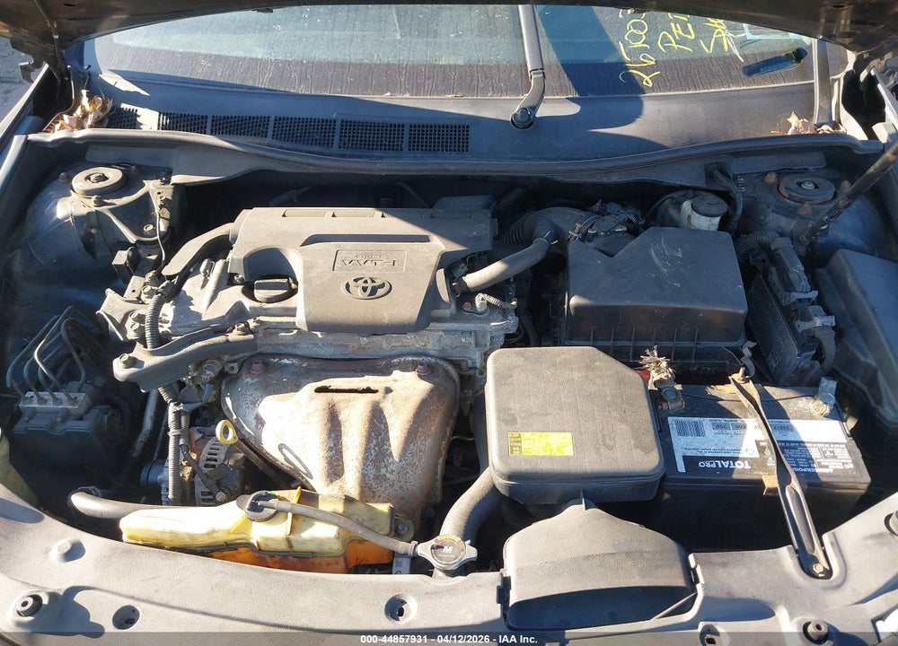 2014 TOYOTA CAMRY SE VIN: 4T1BF1FK1EU325077