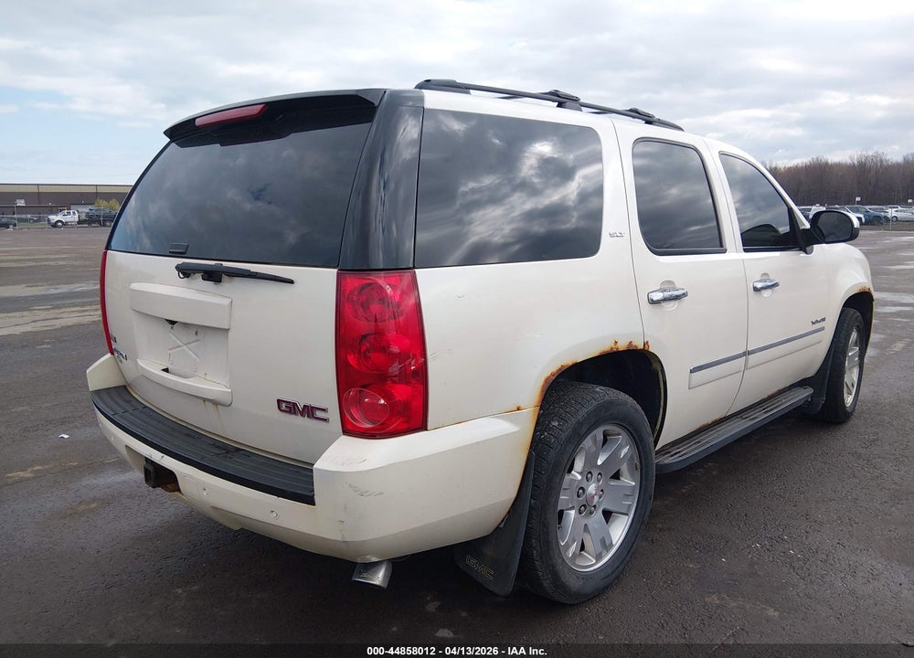 2010 GMC YUKON SLT VIN: 1GKUKCE08AR136853
