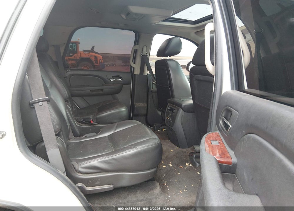 2010 GMC YUKON SLT VIN: 1GKUKCE08AR136853