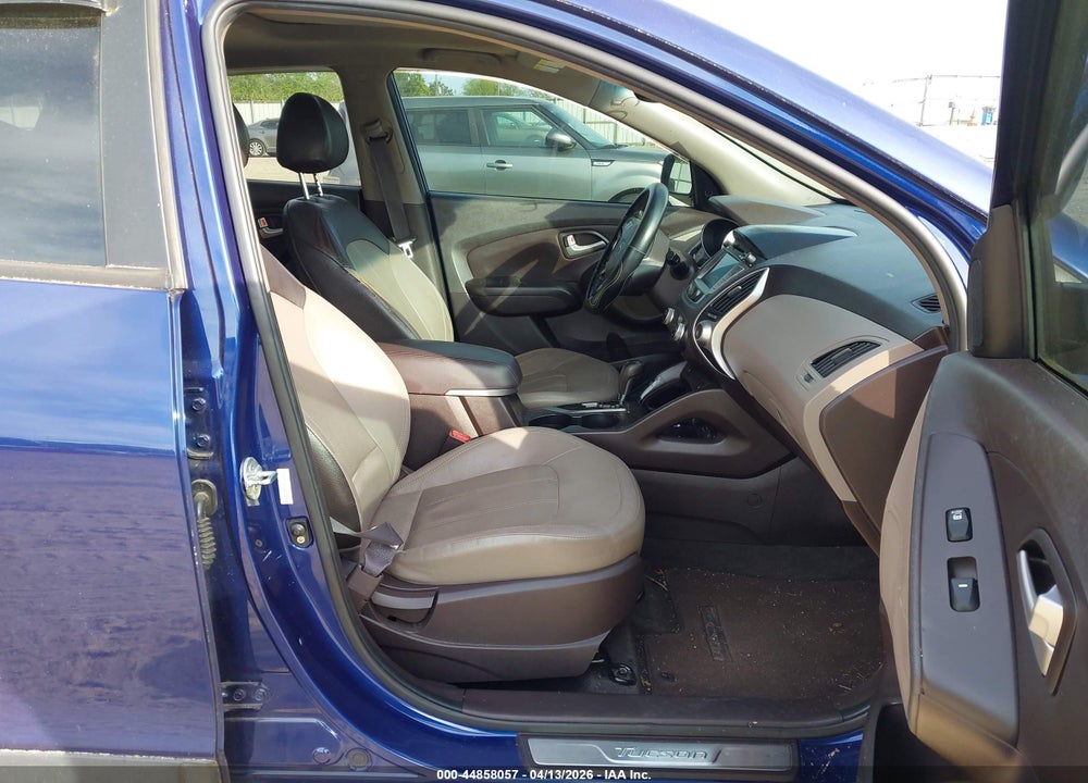 2013 HYUNDAI TUCSON LIMITED VIN: KM8JU3ACXDU678302