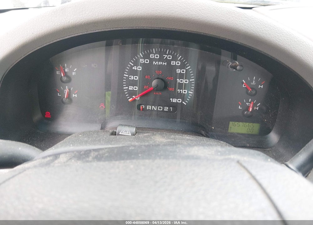 2004 FORD F-150 STX/XL/XLT VIN: 1FTRF12W54NB27820