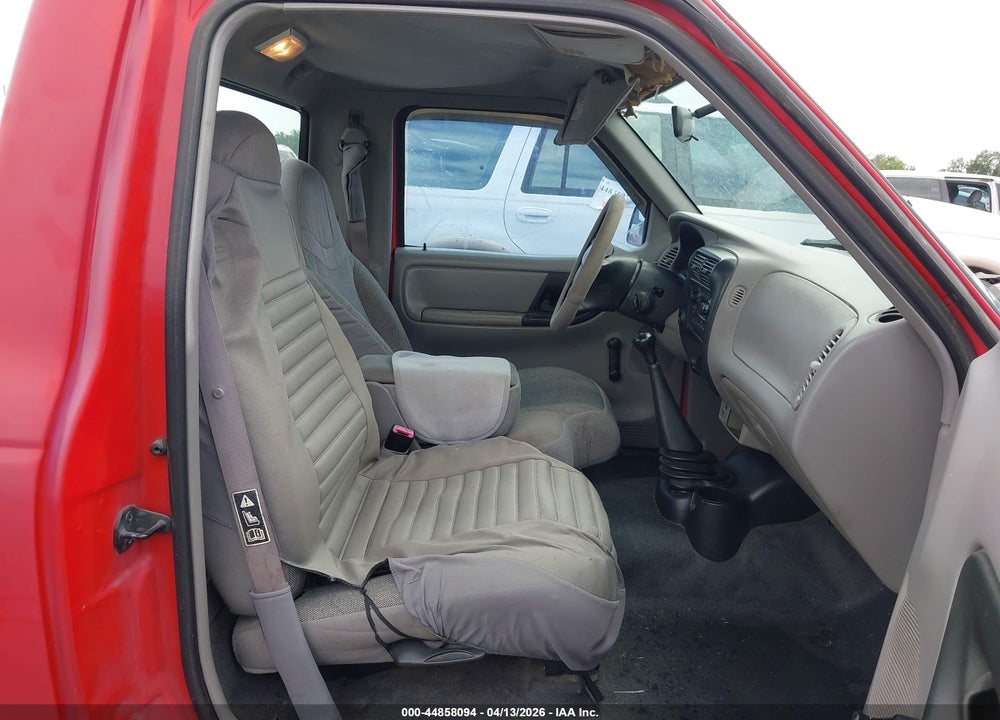 2000 FORD RANGER XL/XLT VIN: 1FTYR10V2YPB08763