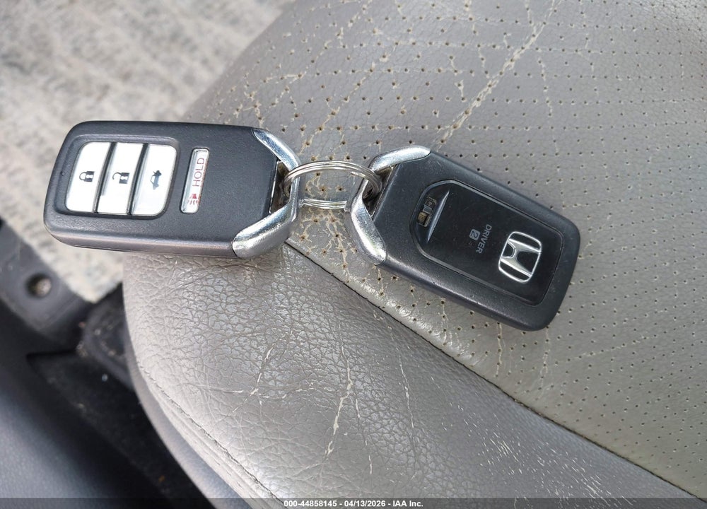 2013 HONDA ACCORD EX-L V-6 VIN: 1HGCR3F89DA018371