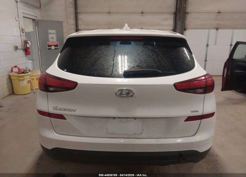 2019 HYUNDAI TUCSON SE VIN: KM8J2CA44KU907407