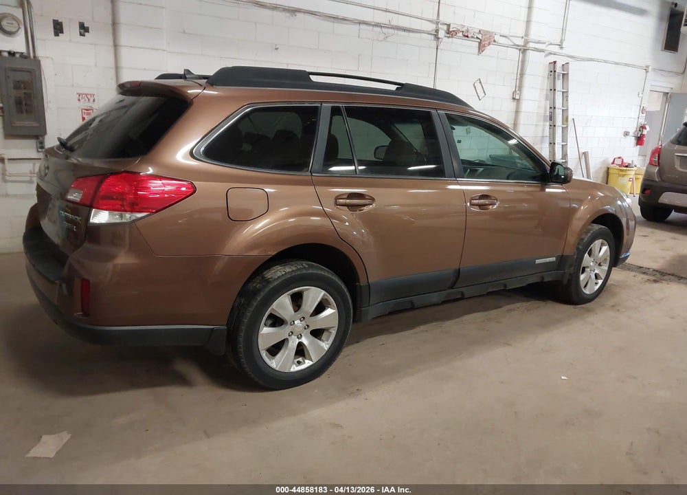 2011 SUBARU OUTBACK 3.6R LIMITED VIN: 4S4BRELC7B2392835