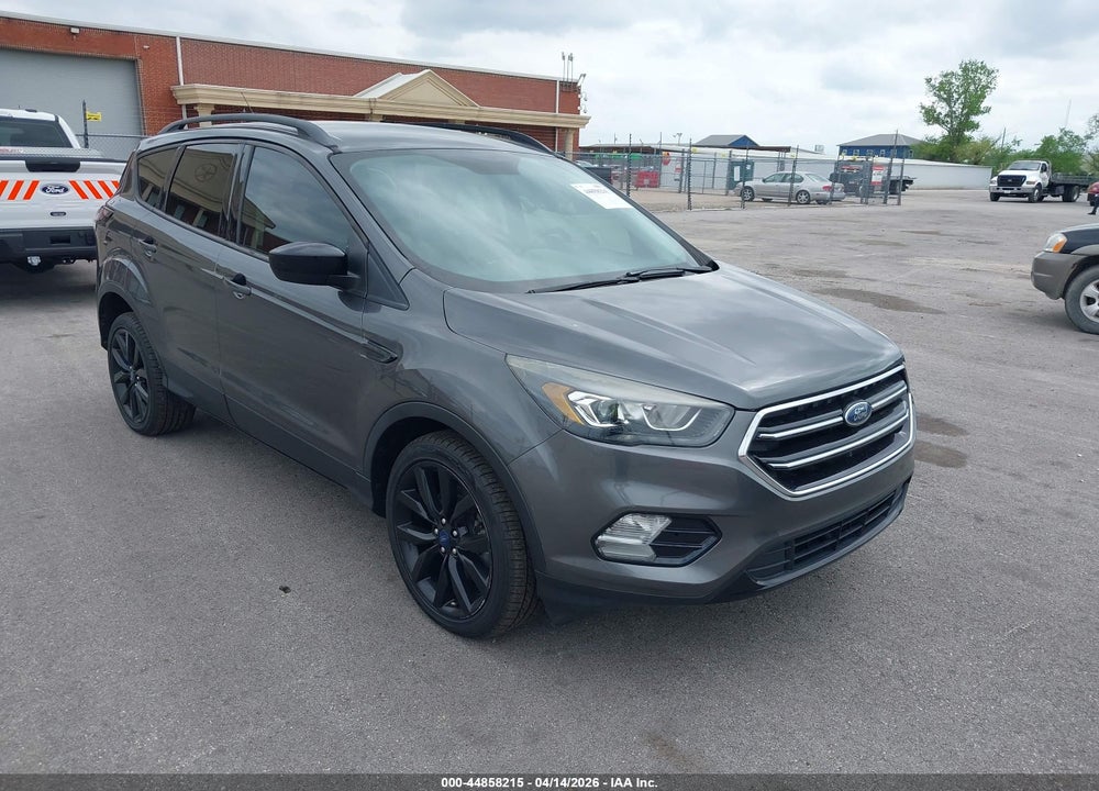2018 FORD ESCAPE SE VIN: 1FMCU9GD0JUB35421