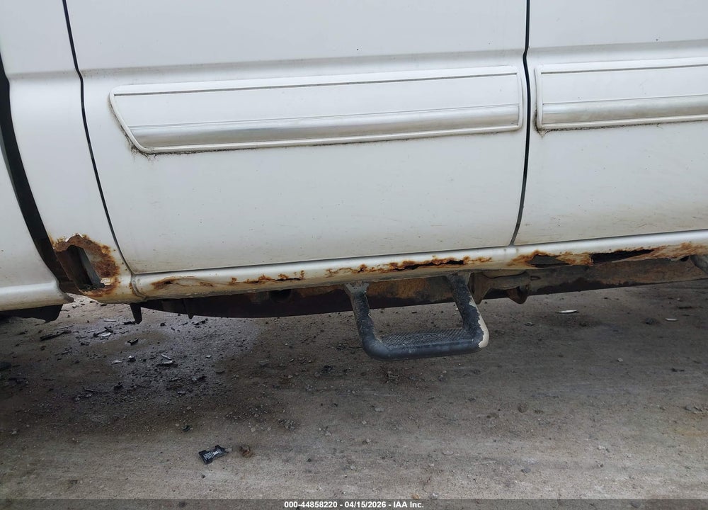 2004 CHEVROLET SILVERADO 1500 Z71 VIN: 1GCEK19T44E128298