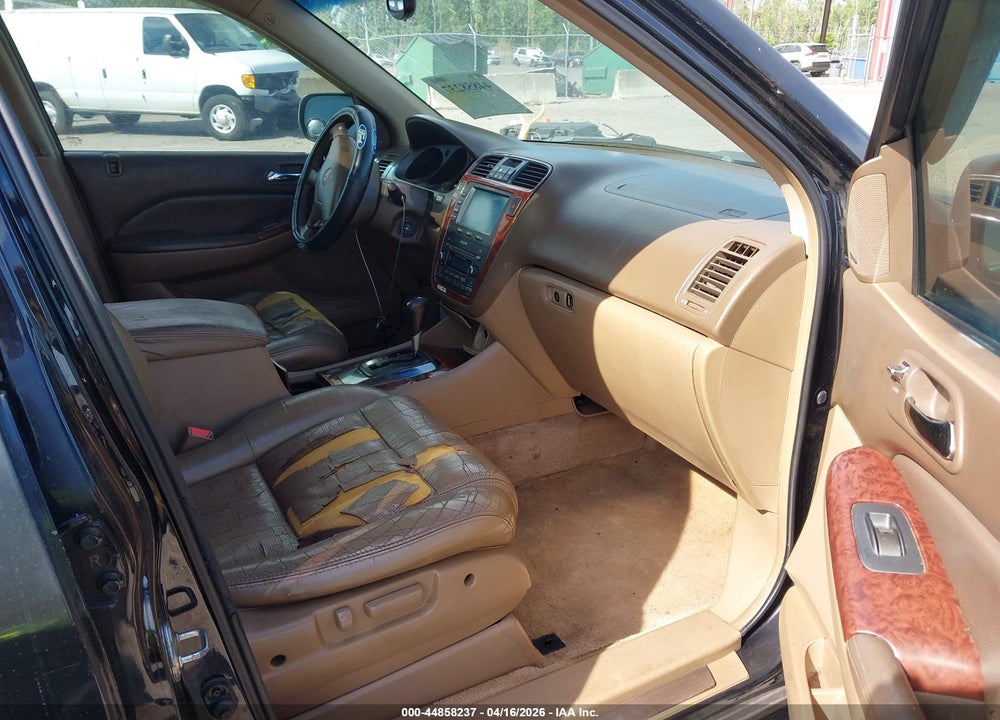 2005 ACURA MDX VIN: 2HNYD18685H512995