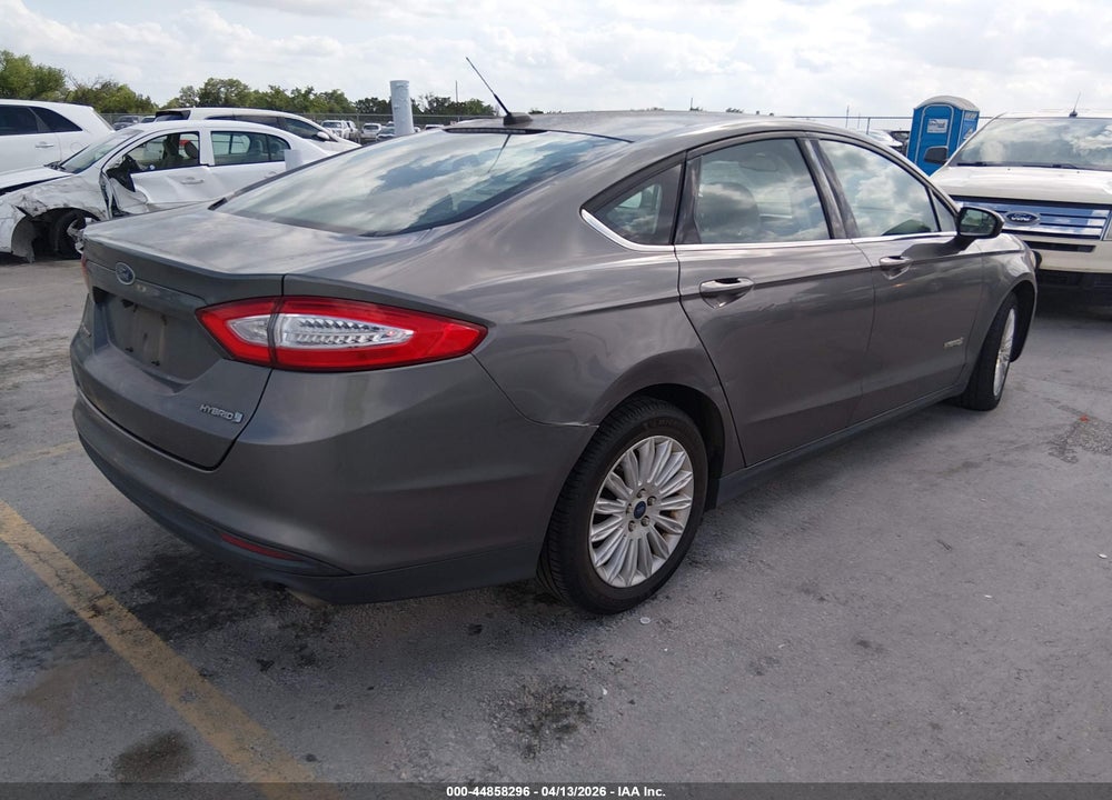 2014 FORD FUSION HYBRID S VIN: 3FA6P0UU1ER328821