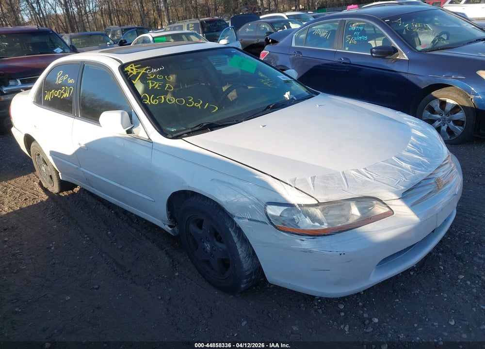 1999 HONDA ACCORD EX V6 VIN: 1HGCG1651XA034908