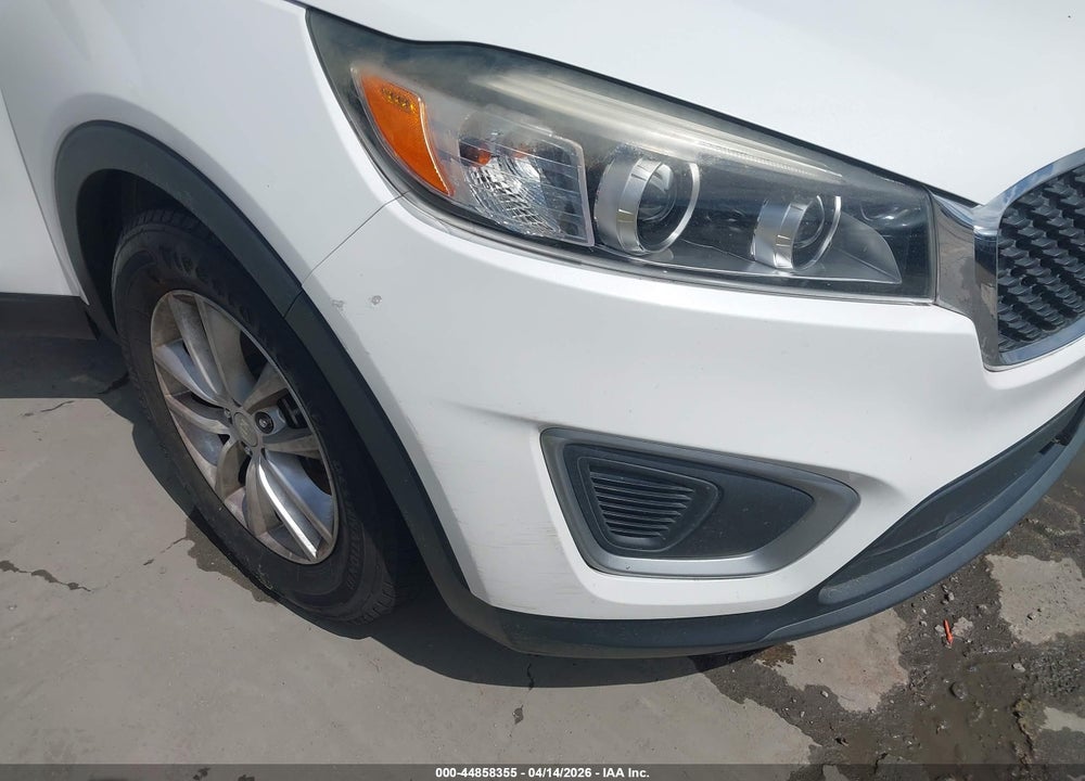 2016 KIA SORENTO 3.3L LX VIN: 5XYPGDA51GG173994