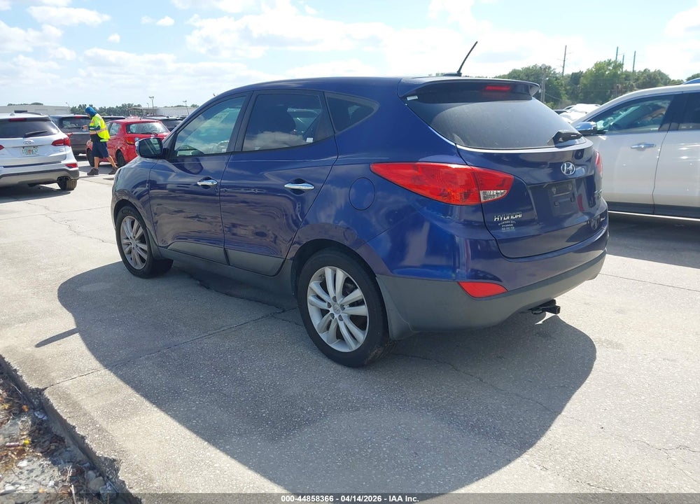 2011 HYUNDAI TUCSON LIMITED VIN: KM8JU3ACXBU187001
