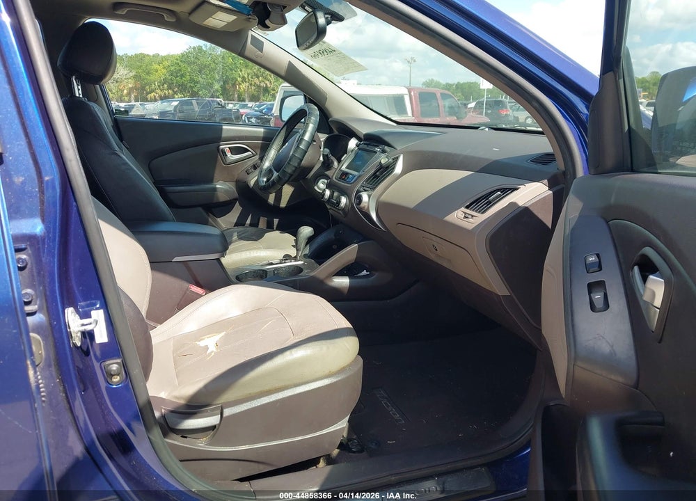 2011 HYUNDAI TUCSON LIMITED VIN: KM8JU3ACXBU187001