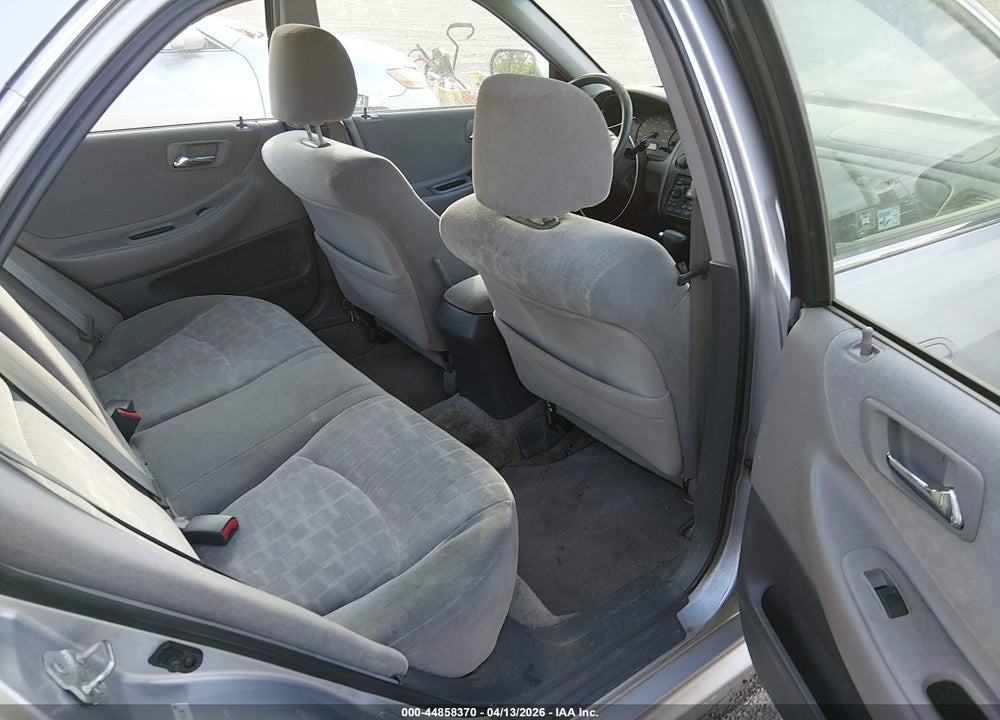 2002 HONDA ACCORD 2.3 EX VIN: 1HGCG56642A074120
