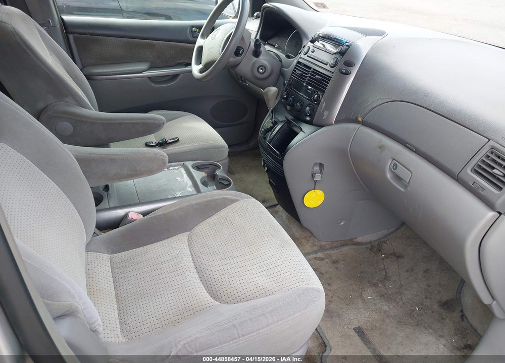 2008 TOYOTA SIENNA LE VIN: 5TDZK23CX8S127978