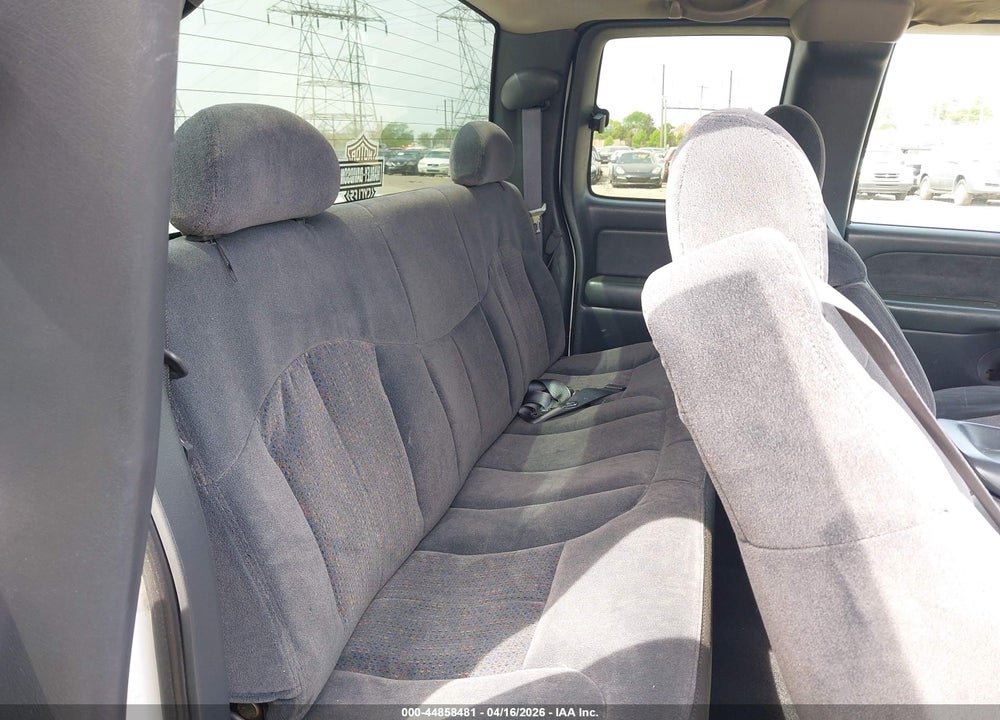 2000 CHEVROLET SILVERADO 1500 LS VIN: 1GCEK19T7YE411378
