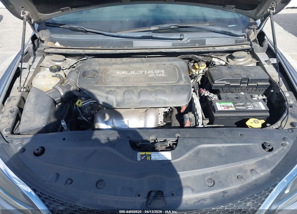 2016 CHRYSLER 200 LIMITED VIN: 1C3CCCAB6GN170306