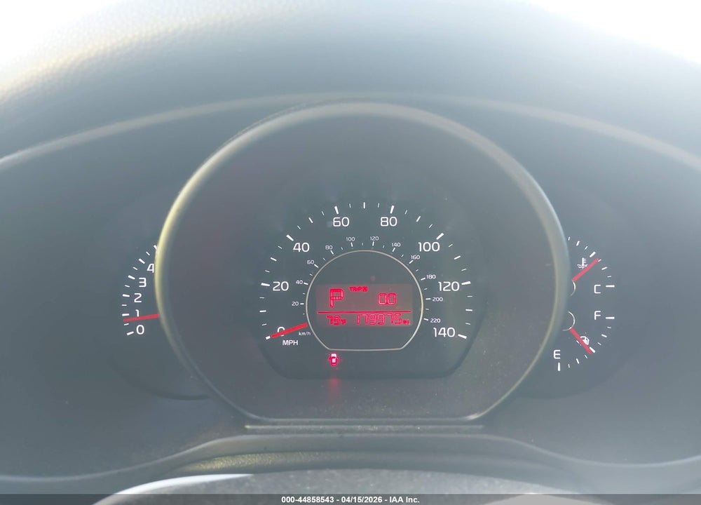 2016 KIA SOUL + VIN: KNDJP3A50G7349785