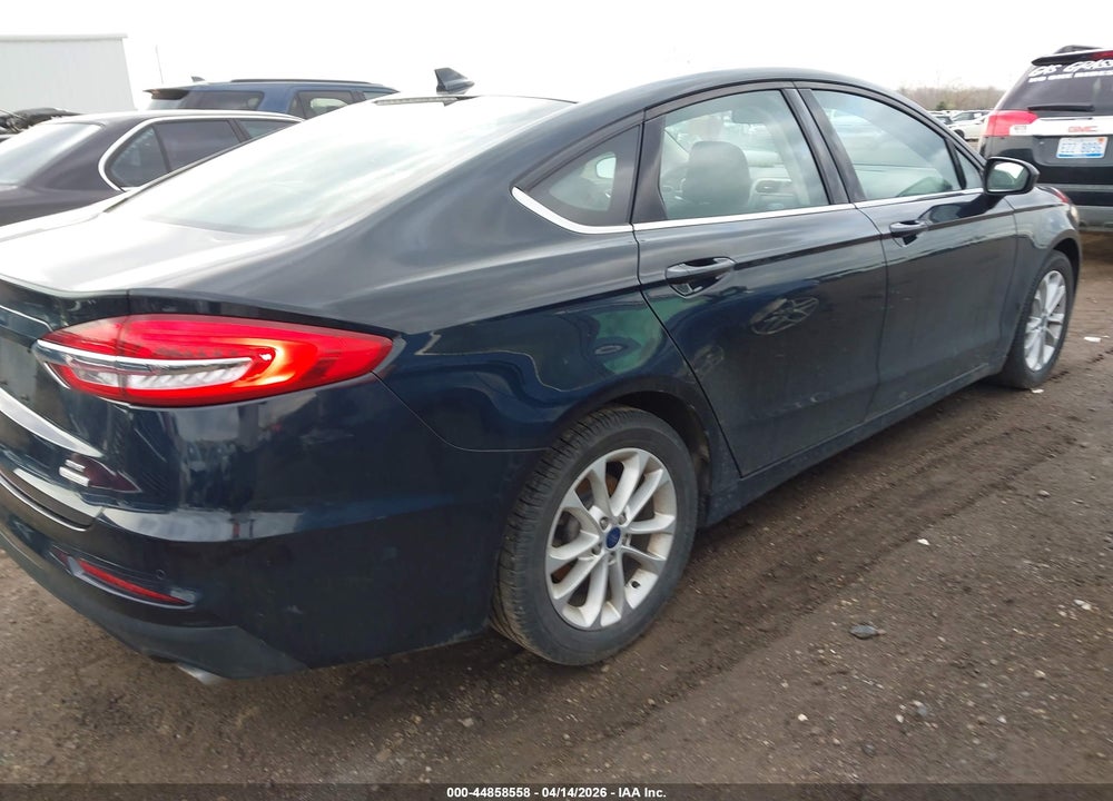 2020 FORD FUSION SE VIN: 3FA6P0HD8LR145794