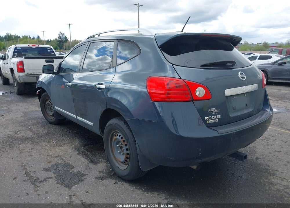 2014 NISSAN ROGUE SELECT S VIN: JN8AS5MT5EW620979