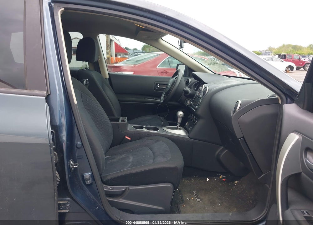 2014 NISSAN ROGUE SELECT S VIN: JN8AS5MT5EW620979