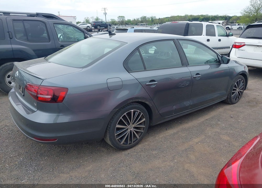 2016 VOLKSWAGEN JETTA 1.8T SPORT VIN: 3VWD17AJ5GM293879