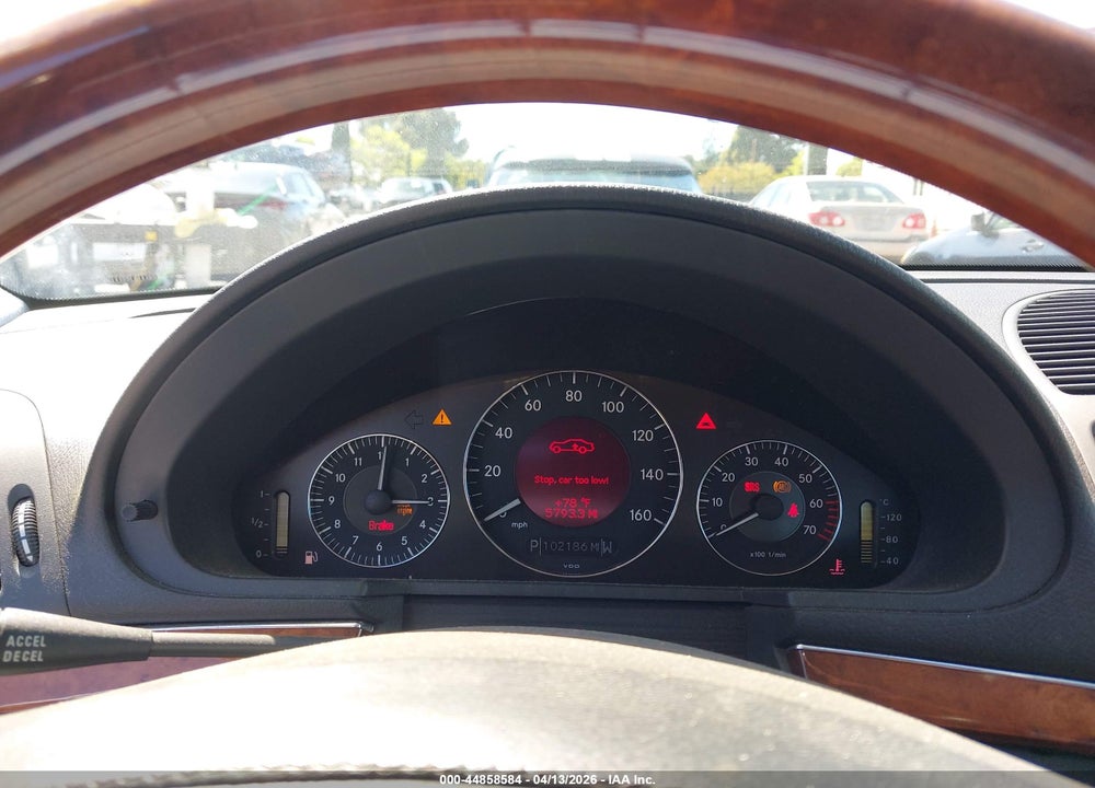 2003 MERCEDES-BENZ E 500 VIN: WDBUF70J23A240052