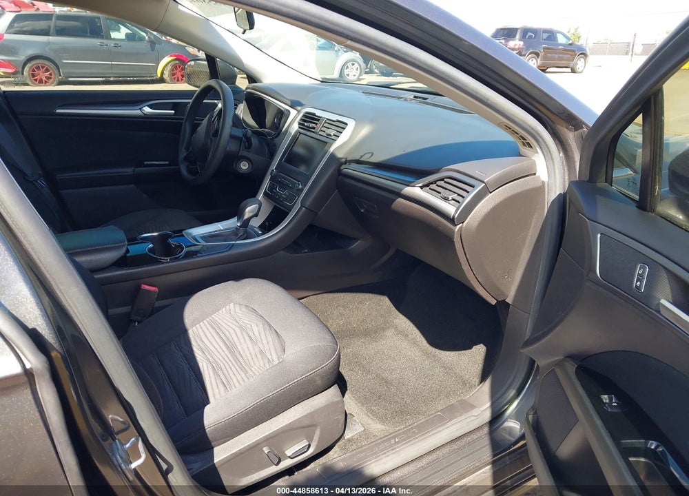 2016 FORD FUSION SE VIN: 3FA6P0H7XGR260073