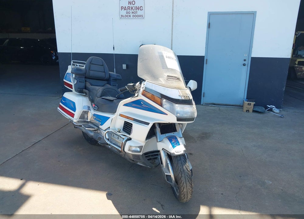 1993 HONDA GL1500 SE VIN: 1HFSC2243PA500109