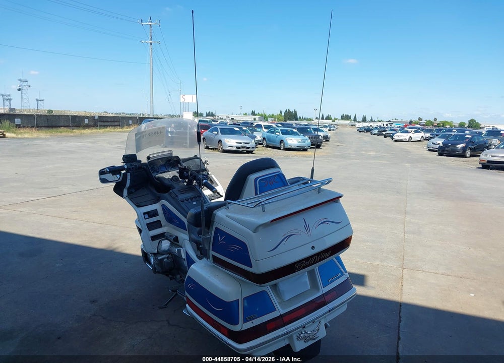 1993 HONDA GL1500 SE VIN: 1HFSC2243PA500109