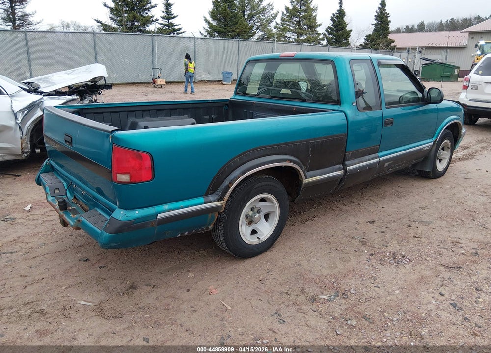 1995 CHEVROLET S TRUCK S10 VIN: 1GCCS19Z4S8118796
