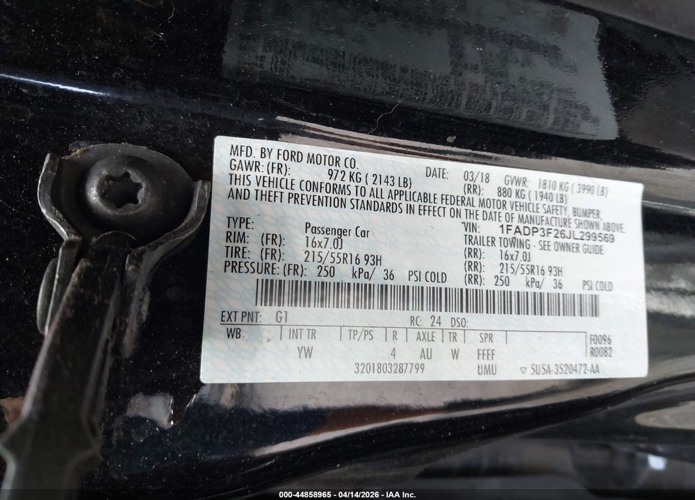 2018 FORD FOCUS SE VIN: 1FADP3F26JL299569