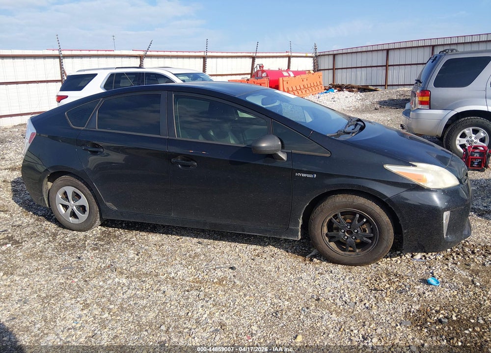 2013 TOYOTA PRIUS FOUR VIN: JTDKN3DU2D5653219