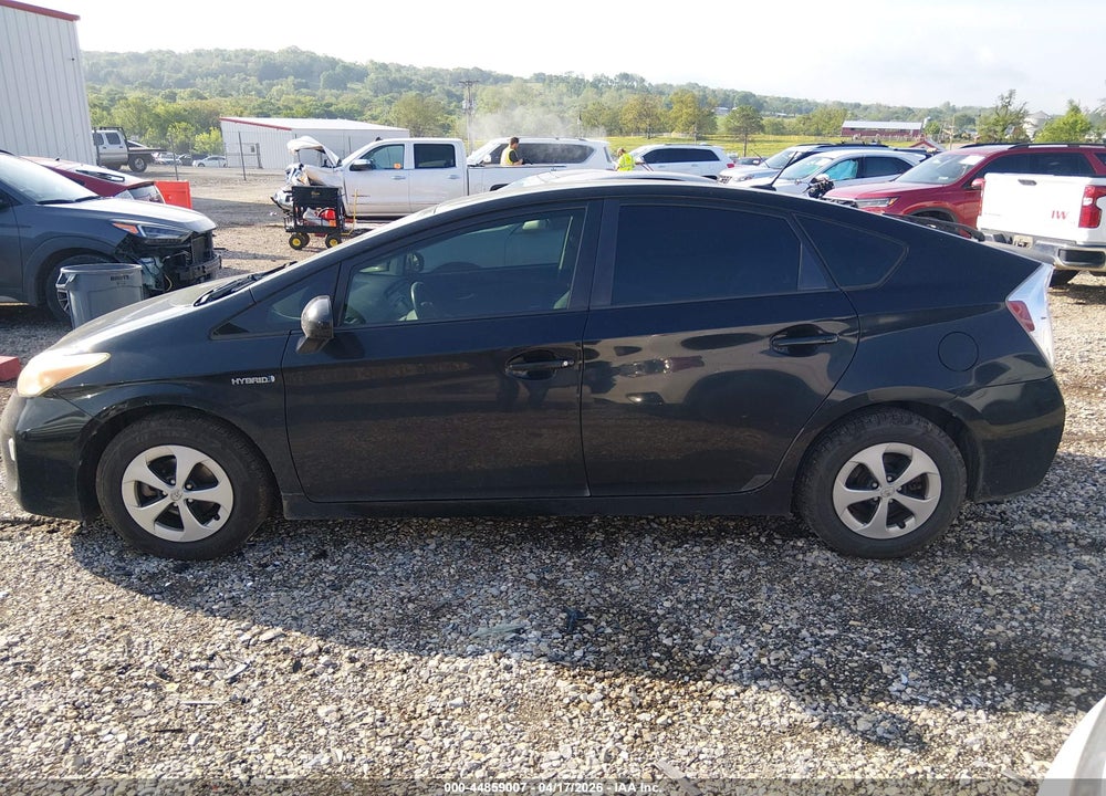 2013 TOYOTA PRIUS FOUR VIN: JTDKN3DU2D5653219