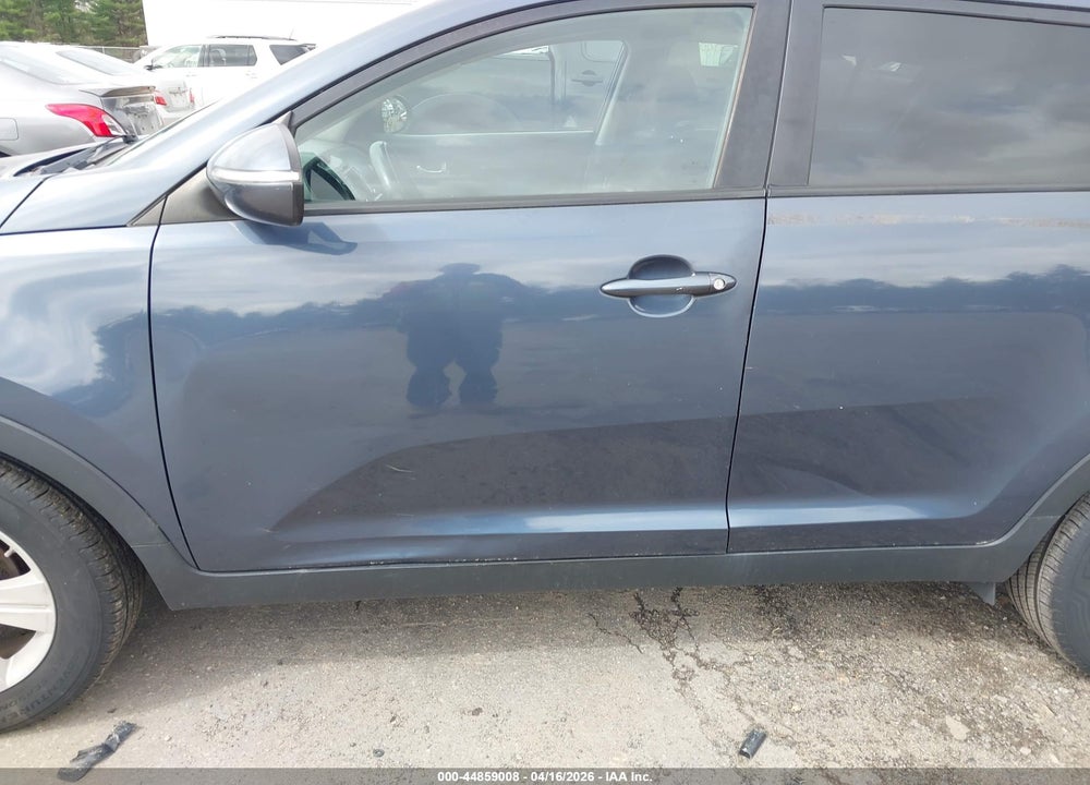 2011 KIA SPORTAGE LX VIN: KNDPB3A24B7075465