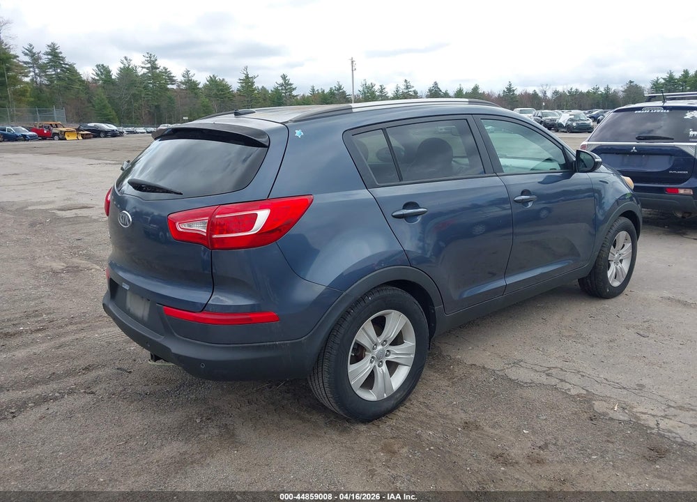 2011 KIA SPORTAGE LX VIN: KNDPB3A24B7075465