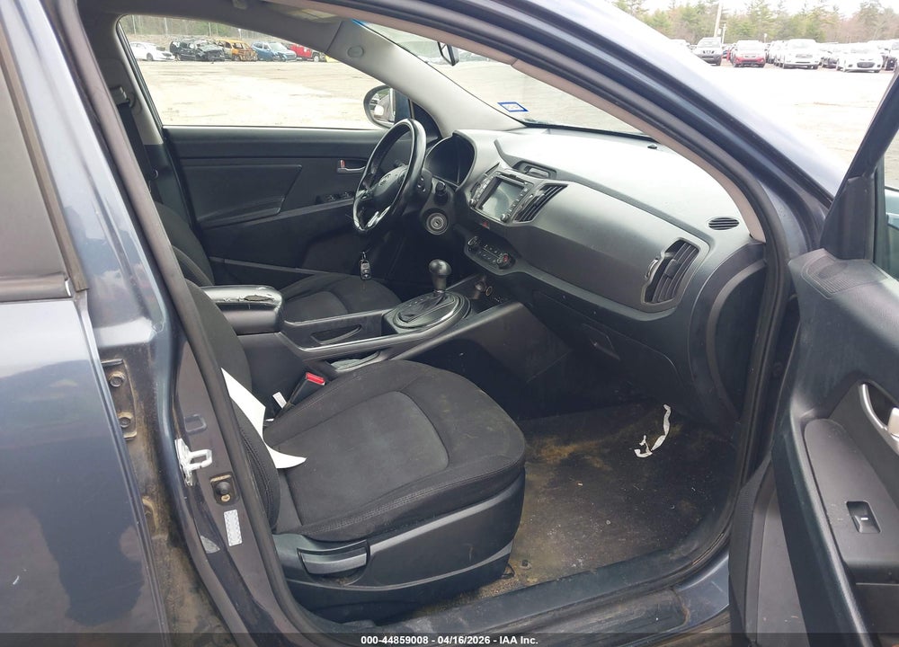 2011 KIA SPORTAGE LX VIN: KNDPB3A24B7075465