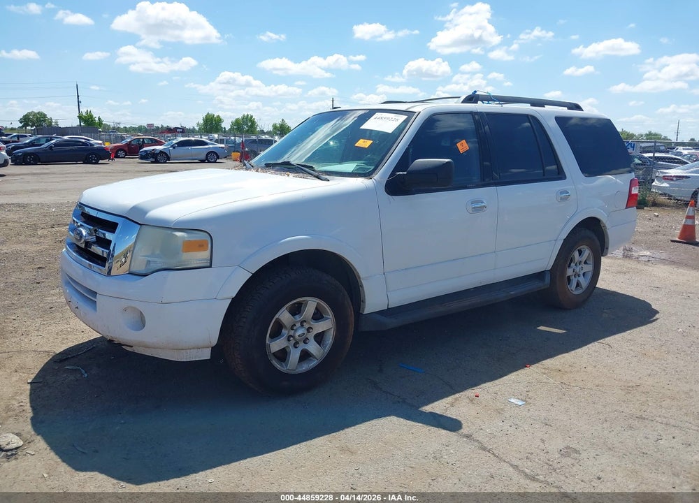 2010 FORD EXPEDITION XLT VIN: 1FMJU1G51AEA76407