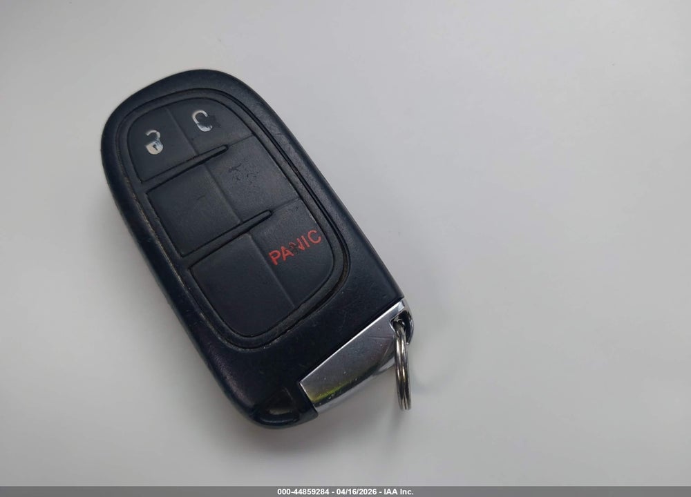 2019 JEEP CHEROKEE LATITUDE PLUS FWD VIN: 1C4PJLLB8KD204549
