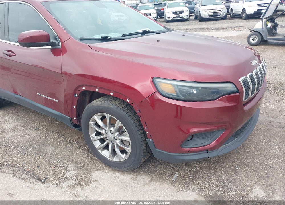2019 JEEP CHEROKEE LATITUDE PLUS FWD VIN: 1C4PJLLB8KD204549