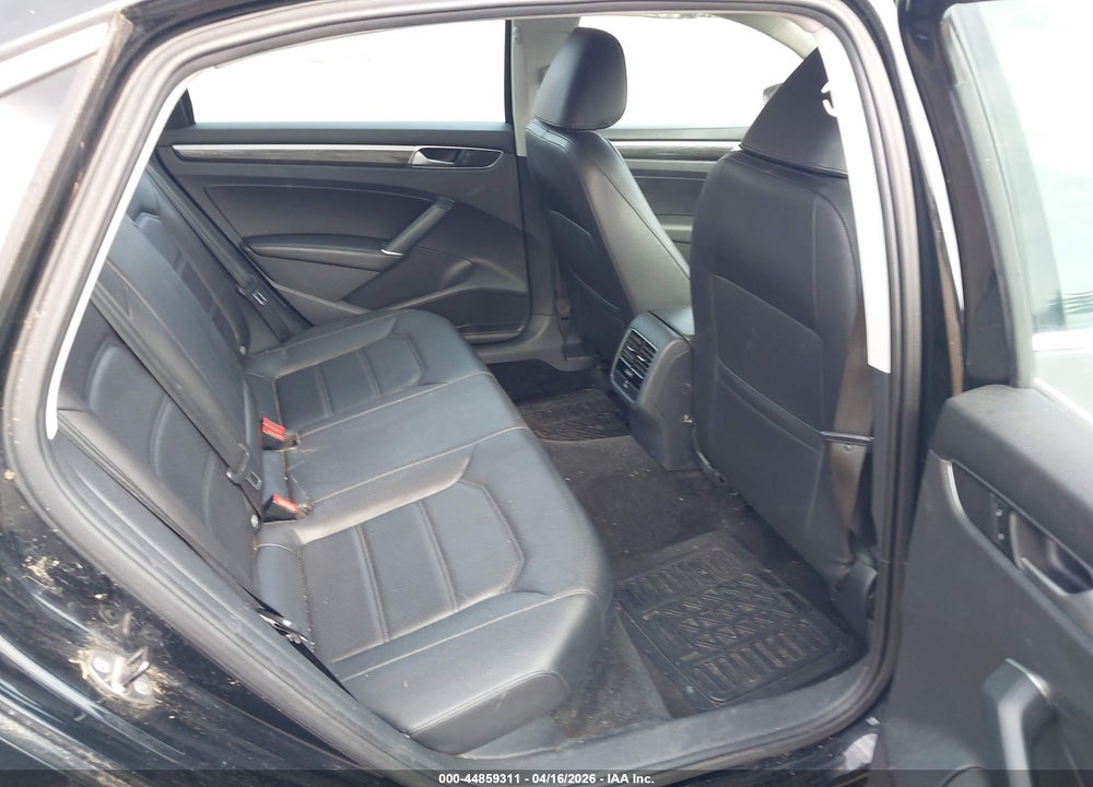 2016 VOLKSWAGEN PASSAT 1.8T SE VIN: 1VWBT7A32GC032746