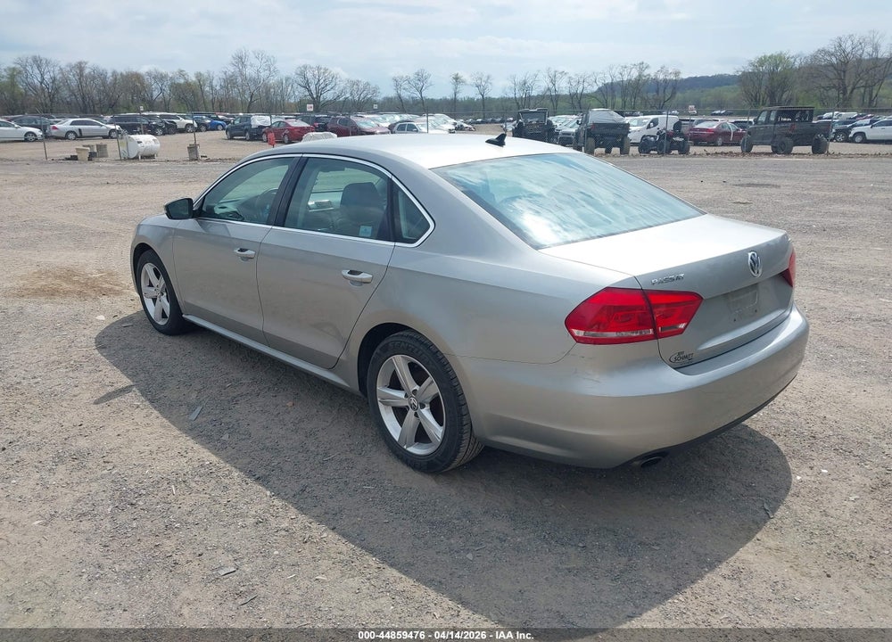 2014 VOLKSWAGEN PASSAT 1.8T SE VIN: 1VWBT7A37EC097508