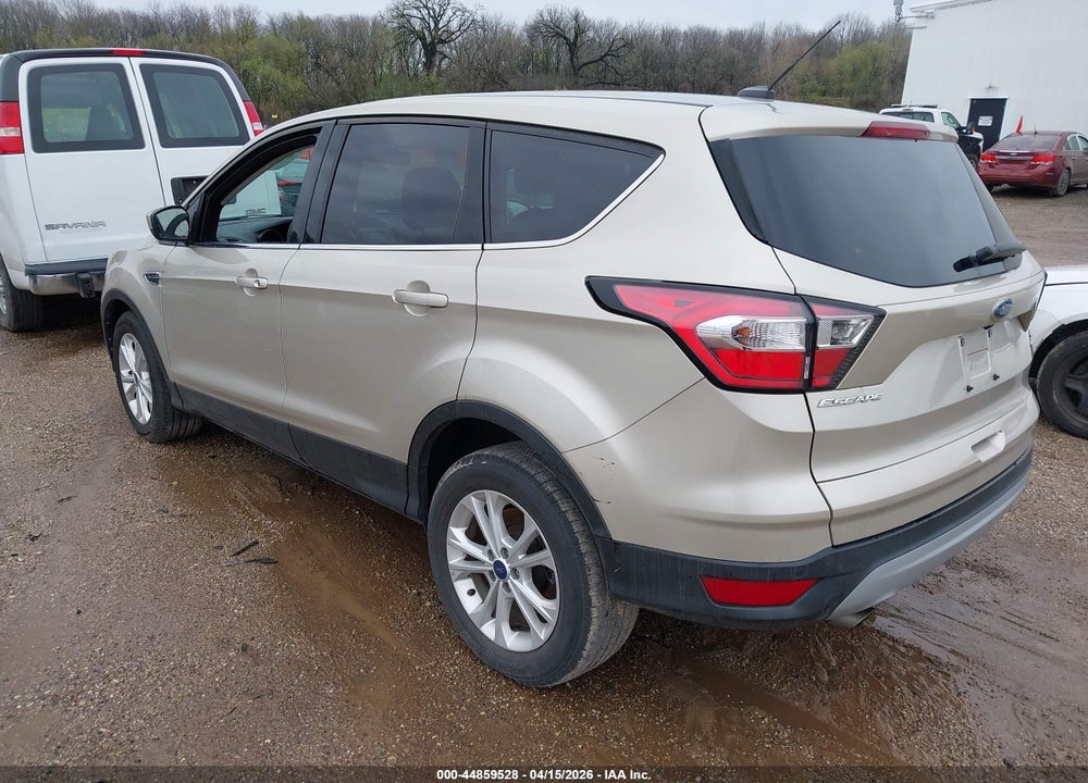 2017 FORD ESCAPE SE VIN: 1FMCU0GD7HUC81739