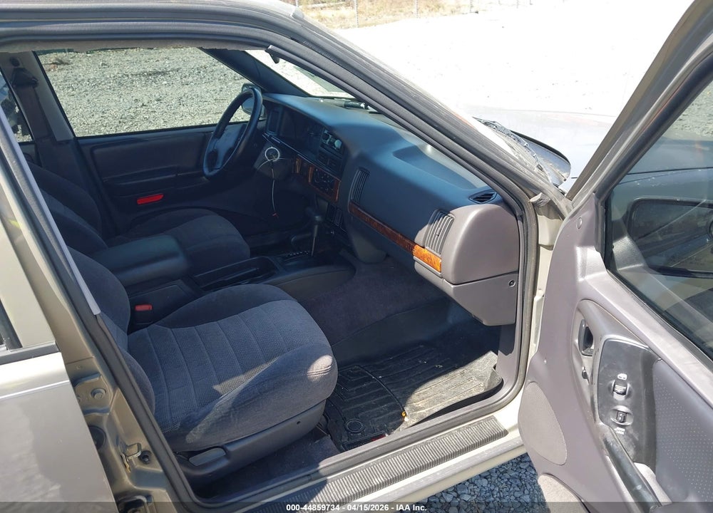1996 JEEP GRAND CHEROKEE LAREDO VIN: 1J4GZ58S5TC404092