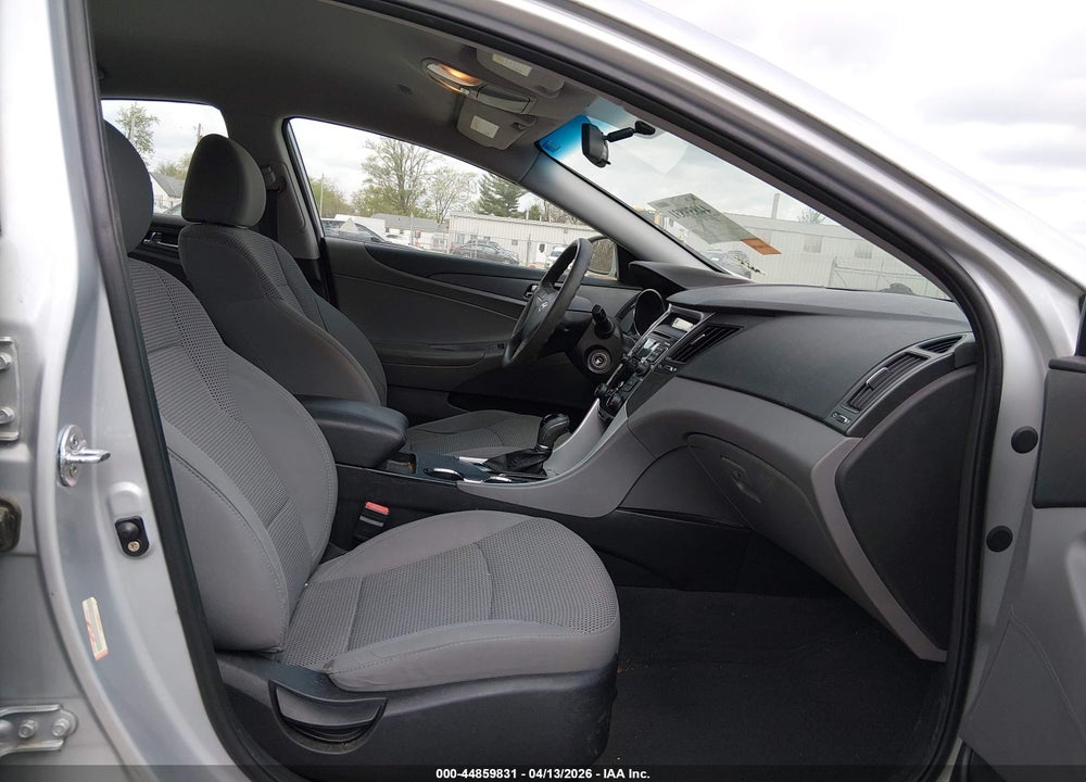2011 HYUNDAI SONATA GLS VIN: 5NPEB4AC7BH119377