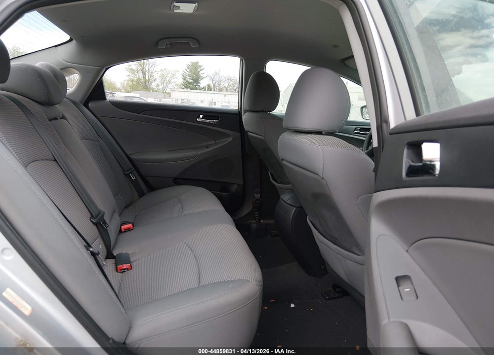 2011 HYUNDAI SONATA GLS VIN: 5NPEB4AC7BH119377